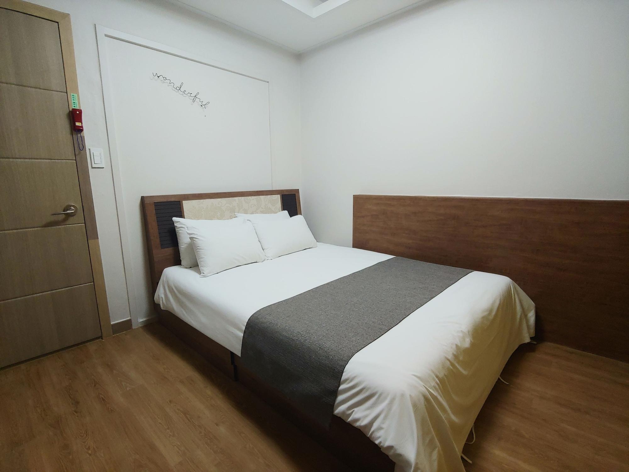 Gallery Hotel Bnb Τζέτζου Εξωτερικό φωτογραφία